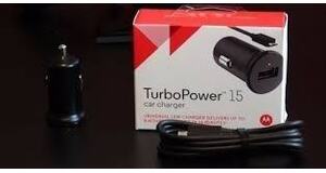 CARREGADOR VEICULAR MOTOROLA TURBO POWER 30W V8